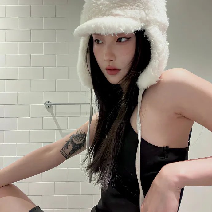 艾蜜莉·布莱尔的秘密